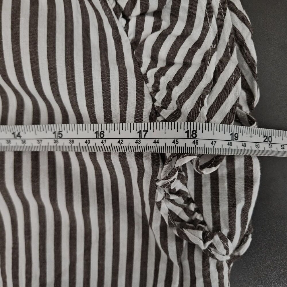 DOKOTOO Women’s Brown White Striped Ruffle Sleeve Button Front Blouse Size M - Picture 6 of 6